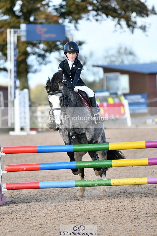 241026A-131526-01483 - SAT Cls 30 Stepping Stones 128+138