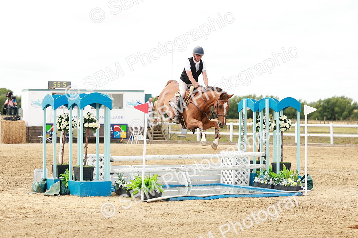 SBM_018837 - Class 21 - Senior Newcomers Championship 2d Rd