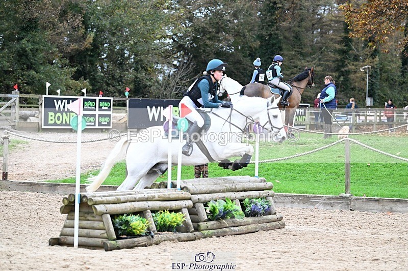 241116-121926-01334 - Cls 2 80-85cm 11.30 to End