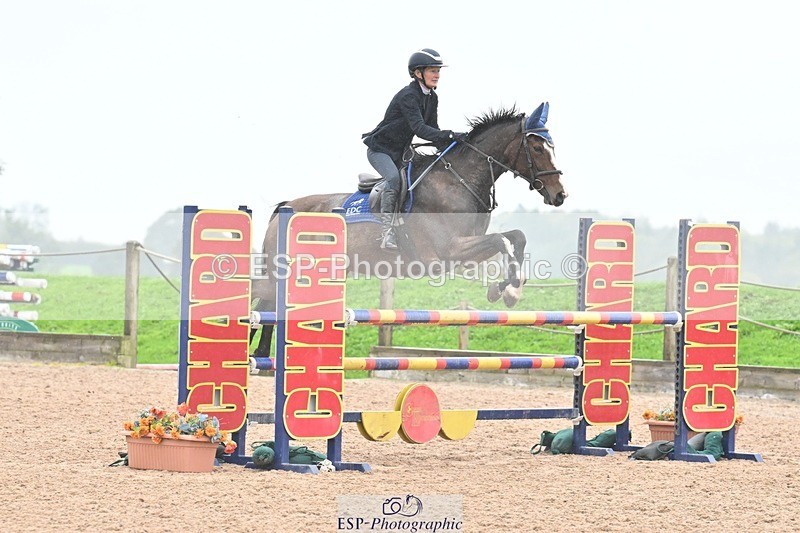 251003-123050-00749 - Cls 2 Newcomers and 1.10m