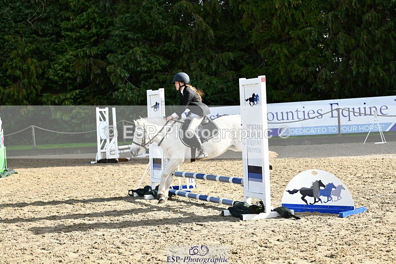 251004A-112703-00626 - Classes 4 & 5 50cm