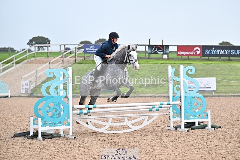 250924-100600-00007 - Clear Round and British Novice