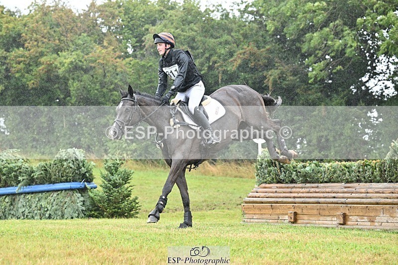 250830-141809-04692 - G-311-Max.Forster