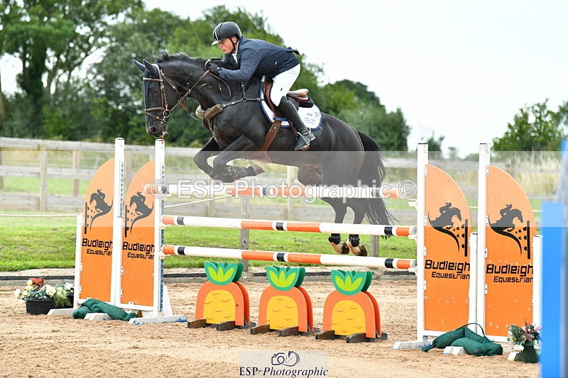 230720A-165659-04474 - Cls 9 2 Star Big 1.40m break to end