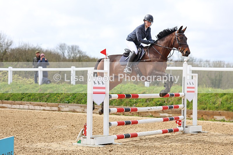 3E7A1635 - Class 7: Senior Newcomers/1.10m open