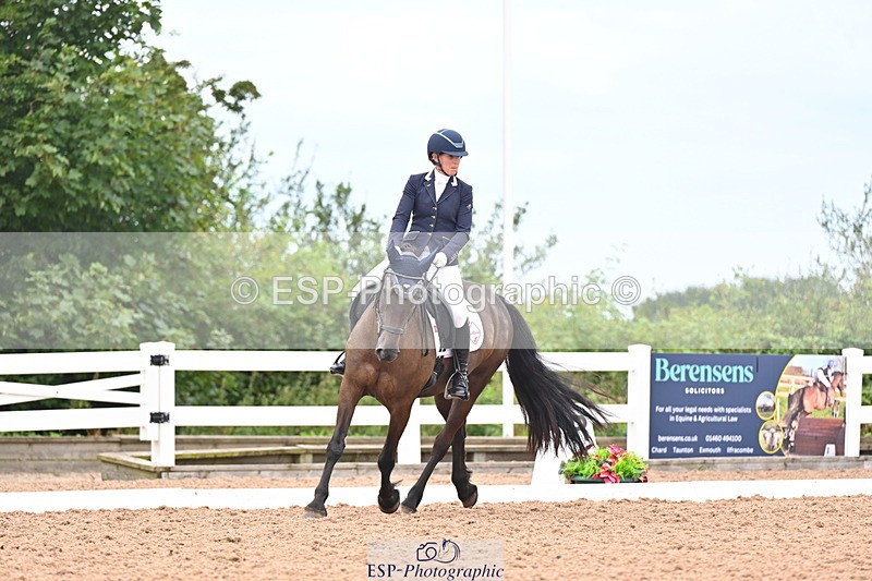 240817A-131008-09247 - 246-Katie.Carss-Desach.Cinderella