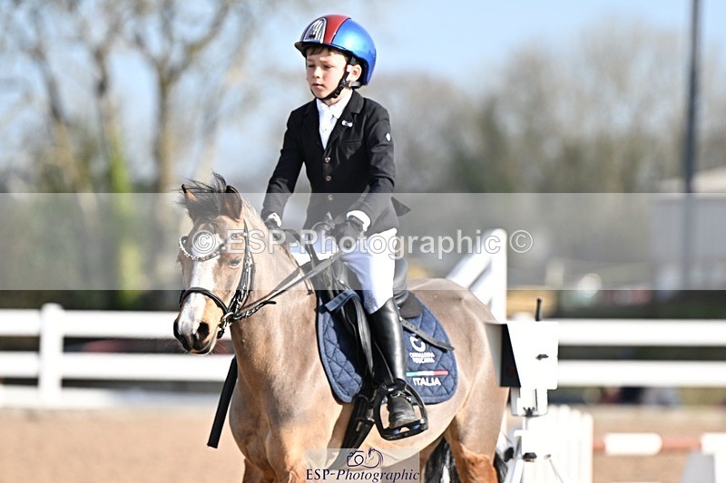 250308-091636-00873 - Cls 19-21 CR, Club and Schools 60cm