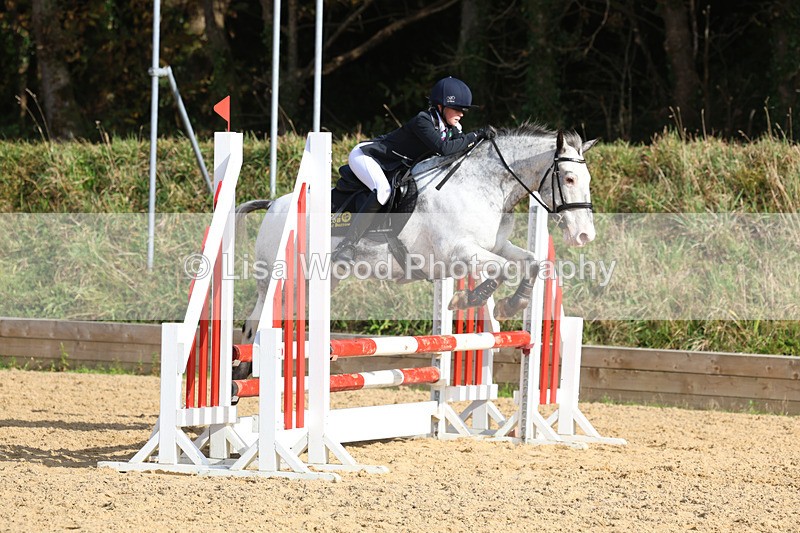 3E7A8015 - Class 4: 70cm open