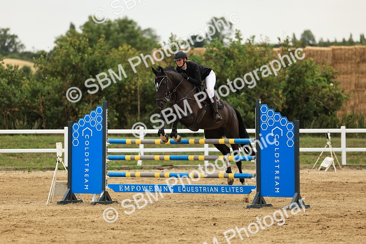 SBM_003826 - Class 4 - Senior Foxhunter - 1.20m Open