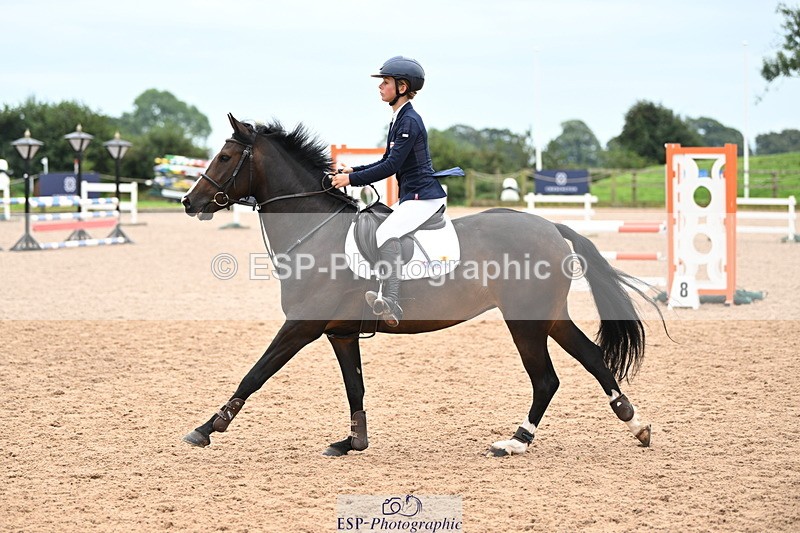 240907A-131240-01913 - Cls 3 Pony Medium Team 80cm & 90cm