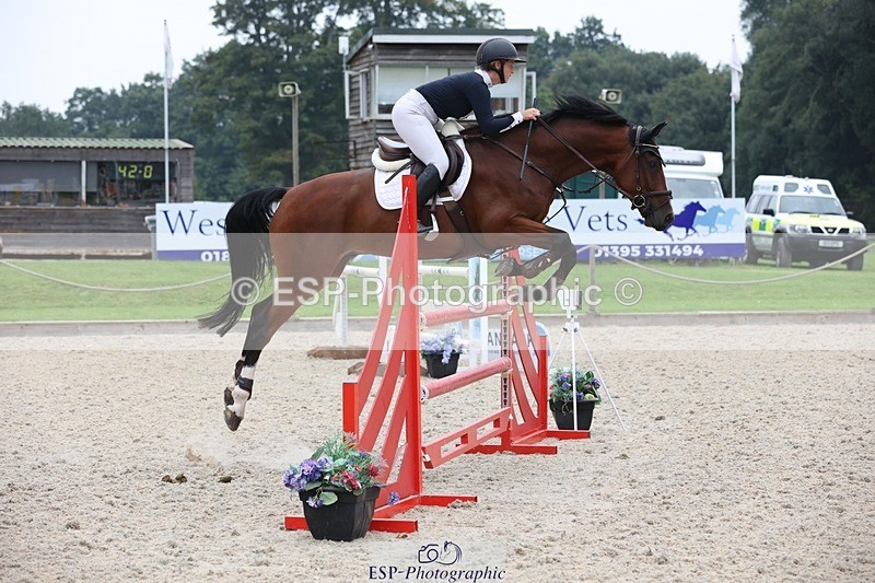 230908-172205-03267 - Cls 9 Snr Newcomers & 1.10m Open