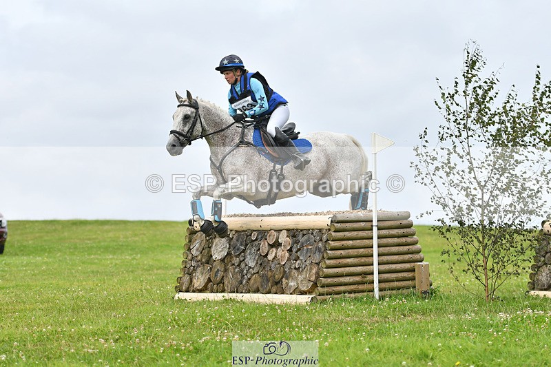 240804-112710-11781 - 363-Sarah_Kula-Przezwanski-RIVERSDALE_BEAUS_LAD