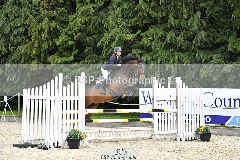 230514-113923-10185 - Cls 33b Snr 1.00m Open Final