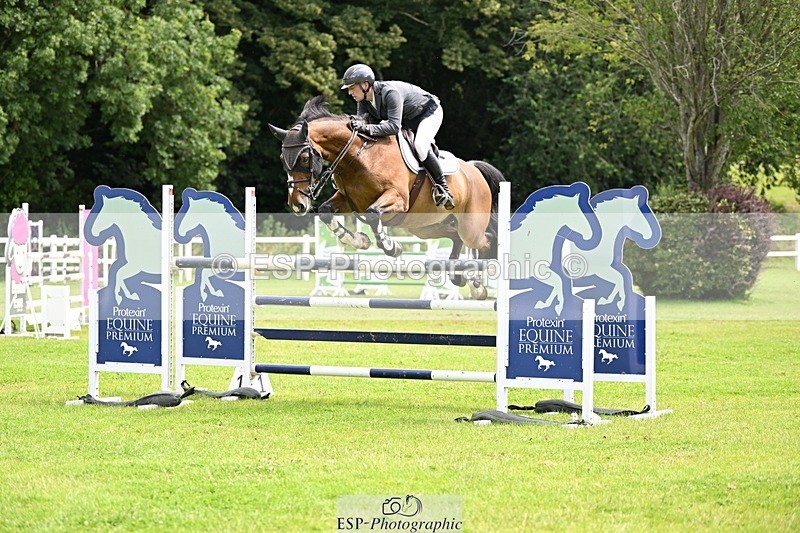 240711-120259-26805 - Cls 117 HOYS Grade C Quali 1.35m