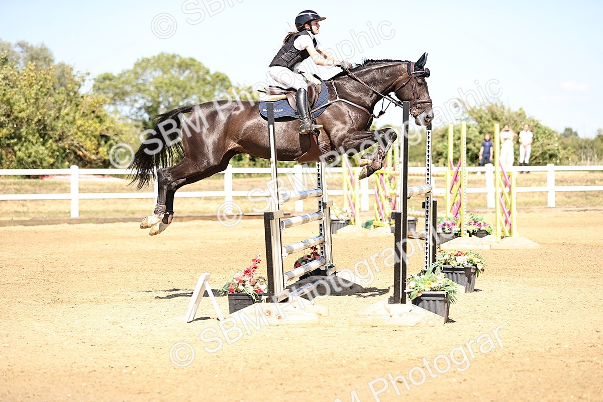 SBM_015209 - Class 16 - Senior foxhunter - 1.20m Open