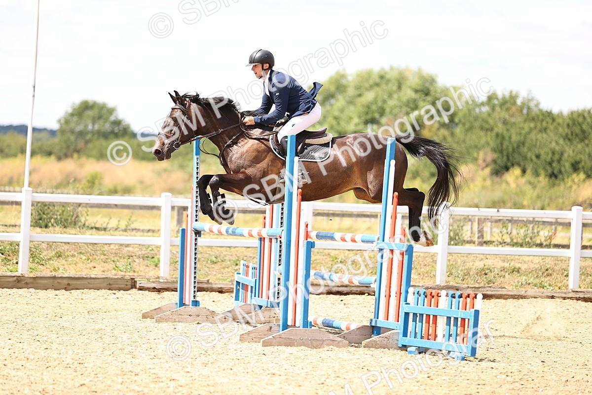 SBM_000932 - Class 5 - 1.05m Amateur Championship Qualifier