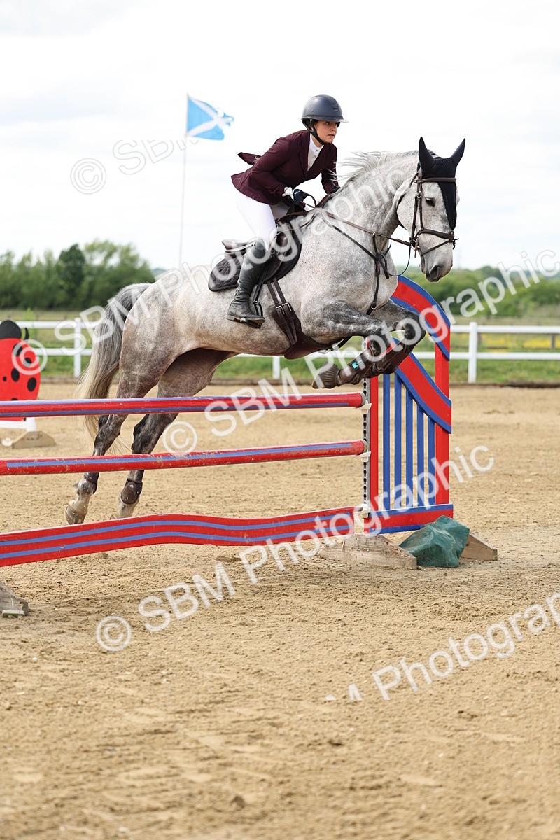 SBM_006002 - Class 19 - Senior Newcomers - 1.10m