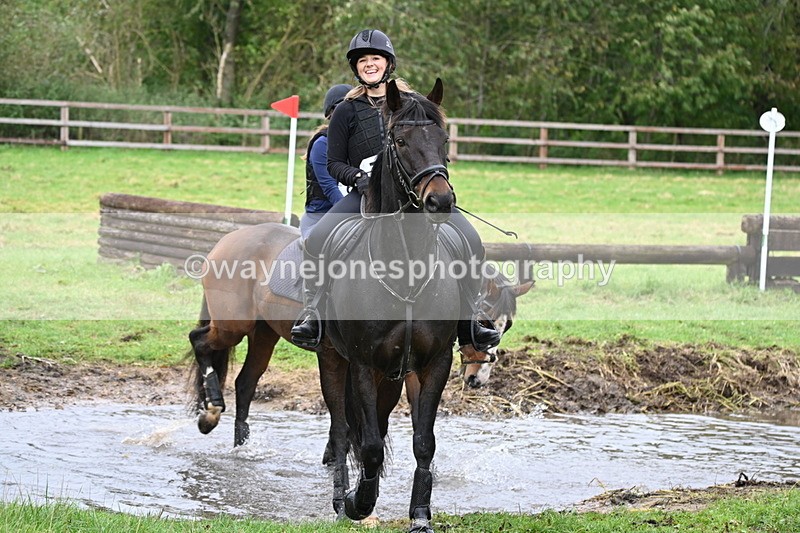 WJ6_4675 - Time at Photographer 11:57 to 12:14