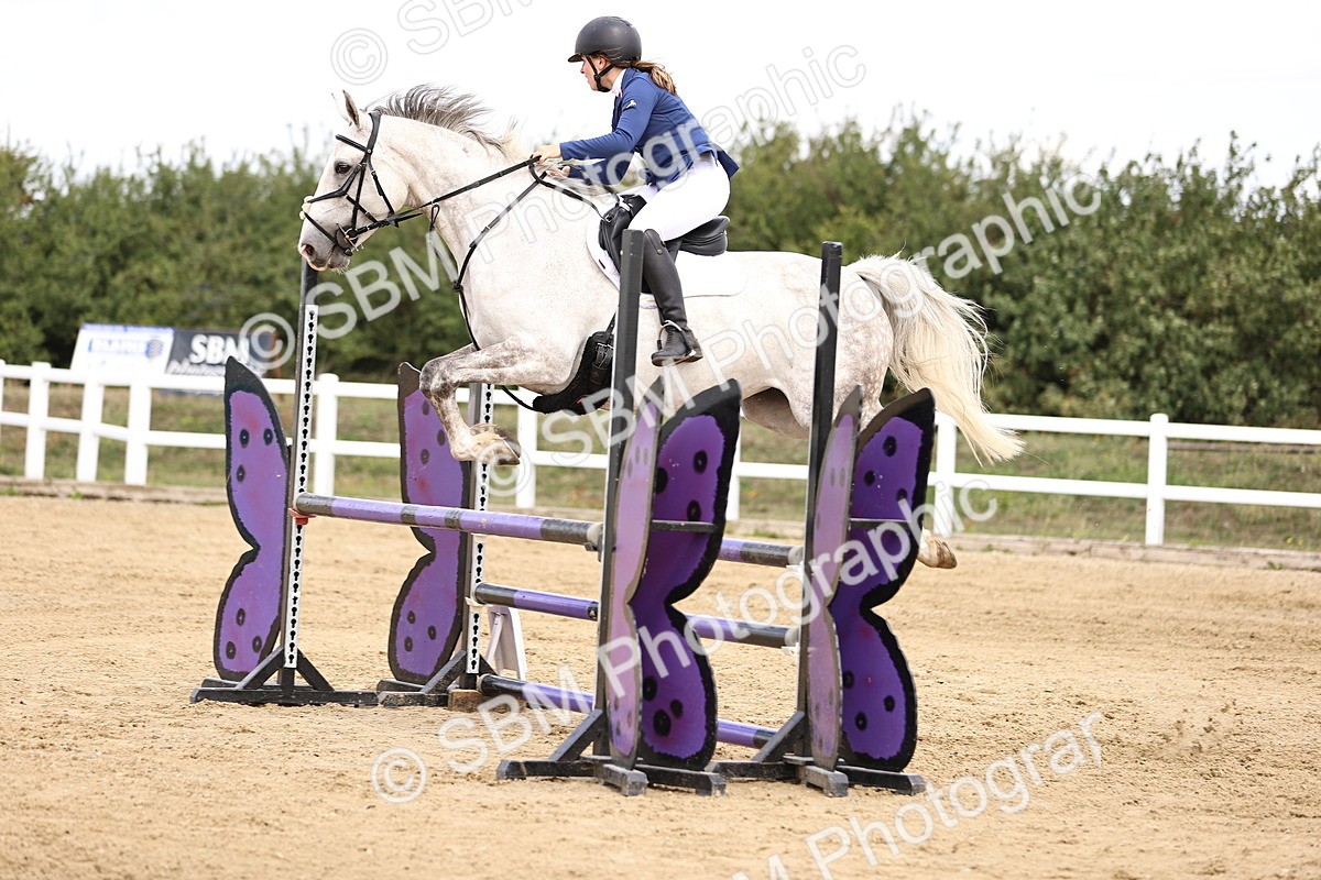 SBM_004346 - Class 3 -  Senior British Novice - 90m Open