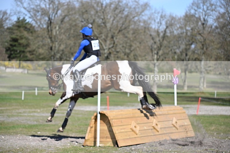 WJ6_3429 - Time 12:19 to 12:35