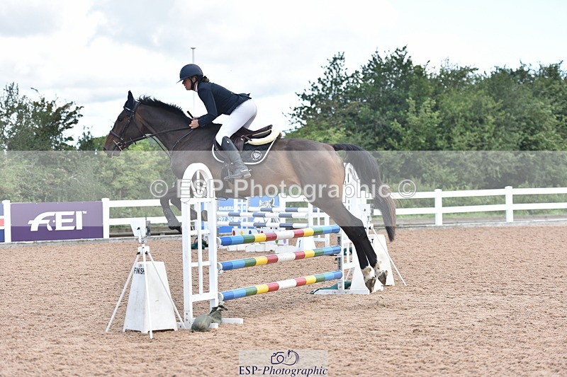 230806A-094954-01086 - Cls 16 Snr British Novice & 90cm Open