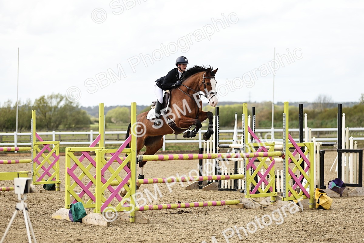 SBM_001336 - Class 4 - Senior Newcomers - 1.10m