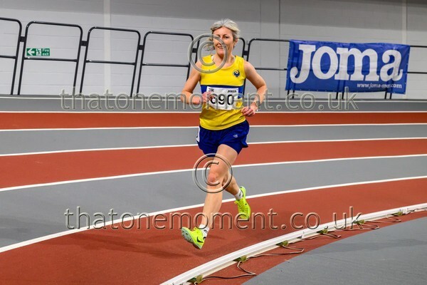 CEInv26-818013 - Track Female