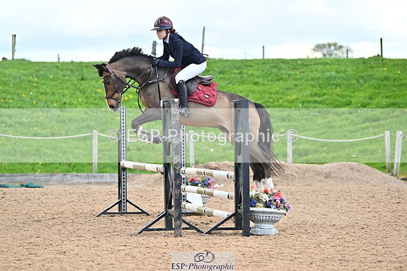 240504A-120309-01383 - Cls 3 Pony Discovery & 90cm Open