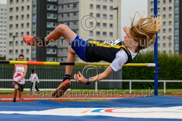 Age25SUN-910279 - Field Male