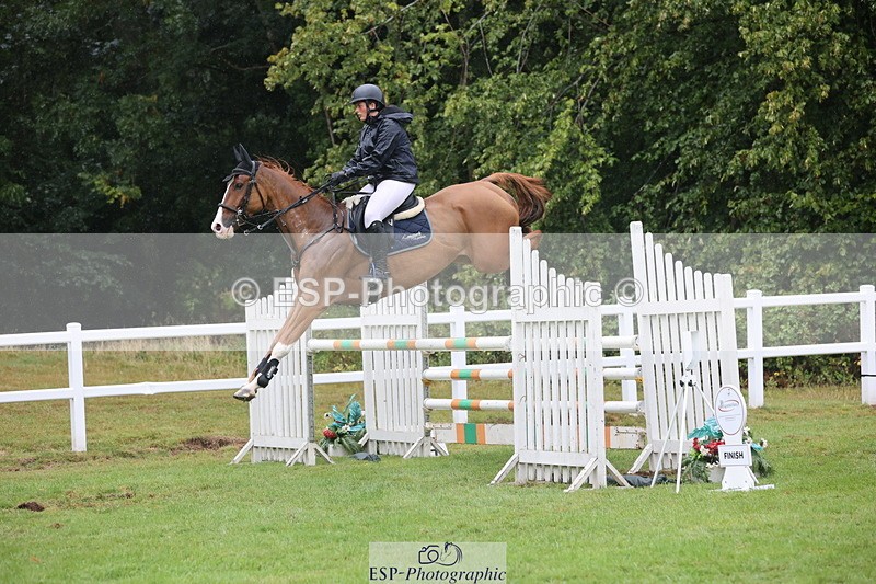 250830A-142217-06963 - Cls 16 Snr Newcomers and 1.10m Open