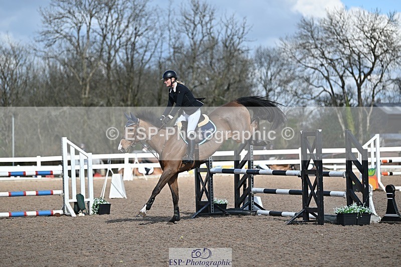 250314-115615-00428 - Cls 2 British Novice and 90cm