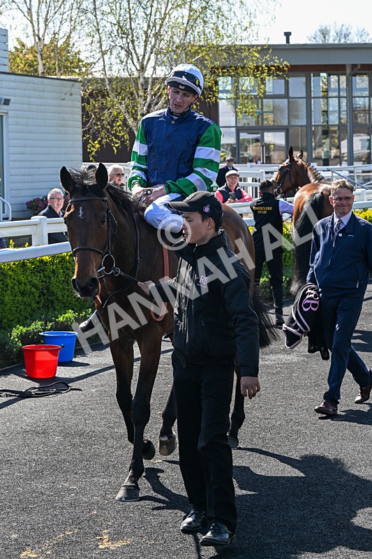 220426-Race 3-Cranachan-0395 - Race 3