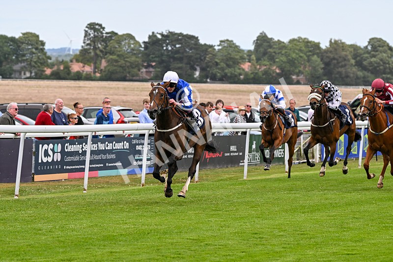 240625-Race 2-Hope Queen-7380 - Race 2