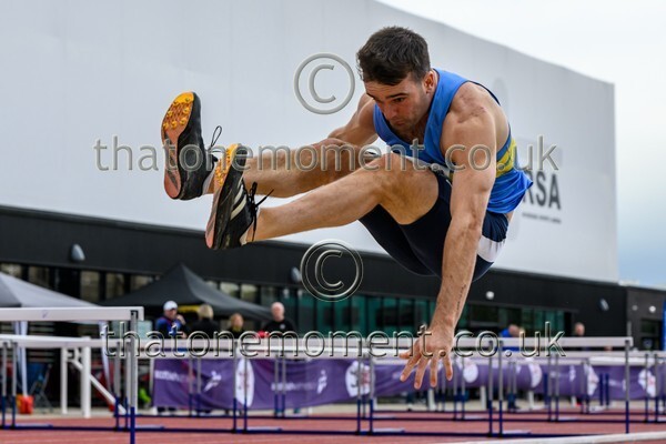 ComMast25-918960 - Field Male Set One