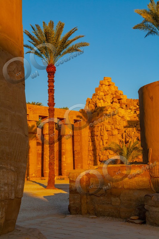 Karnak   0013 - World images