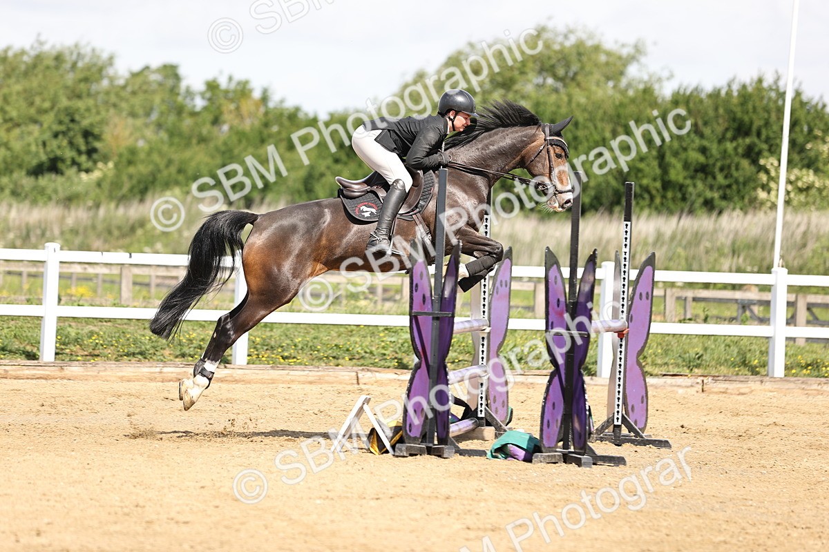SBM_002073 - Class 9 - Senior British Novice - 90cm