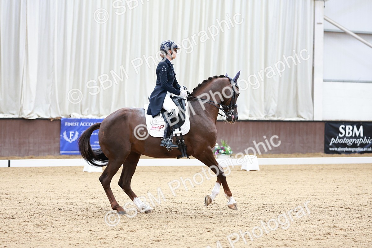 SBM_018100 - Class 15 - FEI Junior