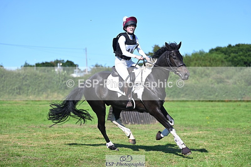 240811A-164317-07043 - 402-