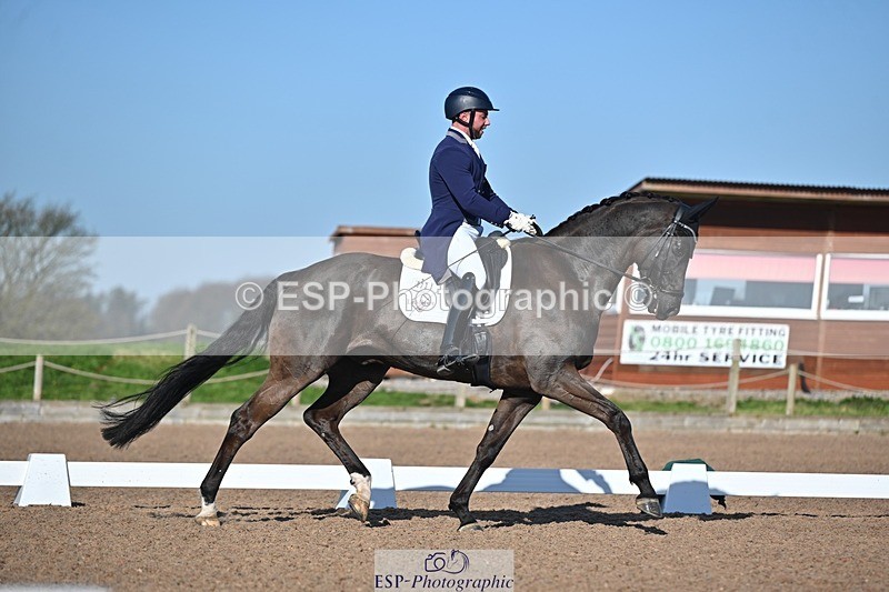 250406-093557-11928 - 023-Davy Harvey-Diamond Blue