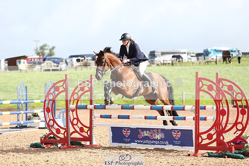 230812A-100517-08085 - Cls 31 Snr Newcomers