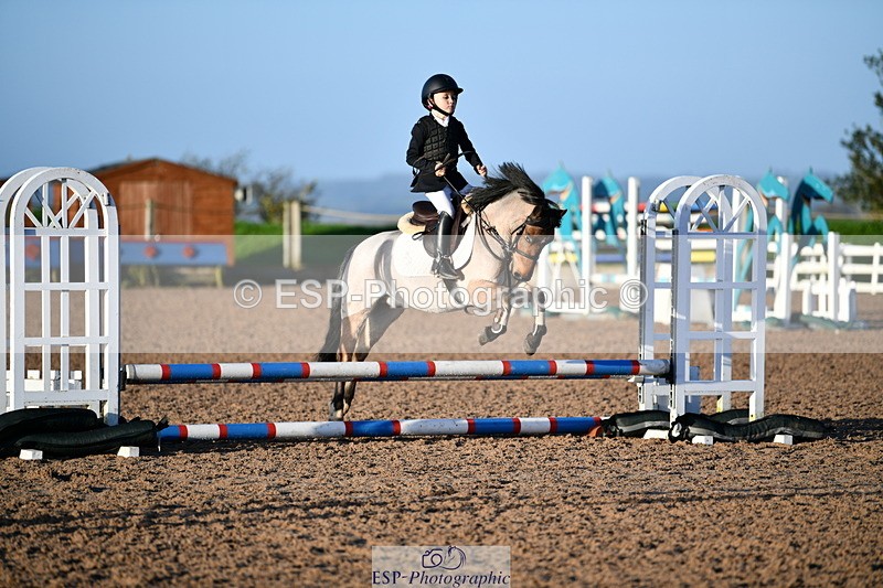 241026A-090320-00356 - SAT Cls 19 Clear Round 50cm
