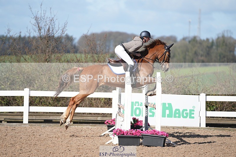 250329-100555-03543 - Cls 20 British Novice and 90cm