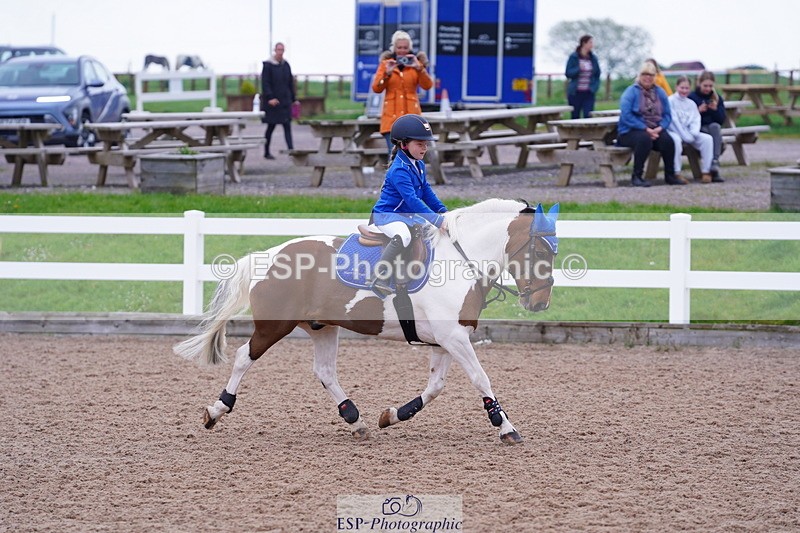 240505A-082632-03821 - Cls 11 Clear Round 50cm