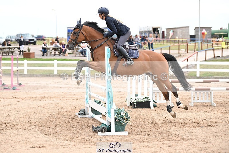 250727-090111-08672 - Cls 31 British Novice and 90cm