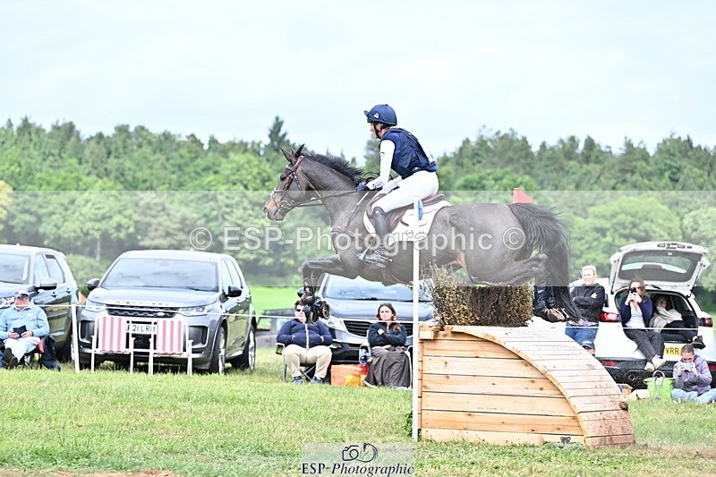 250525A-144245-16572 - D-456-Yasmin.Ingham-GYPSIE.DU.LOIR