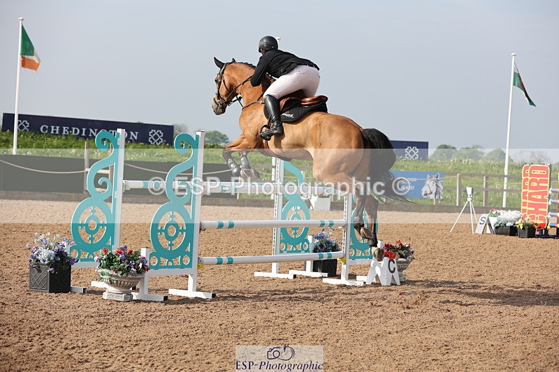 240511A-090648-10930 - Cls 32 Foxhunter