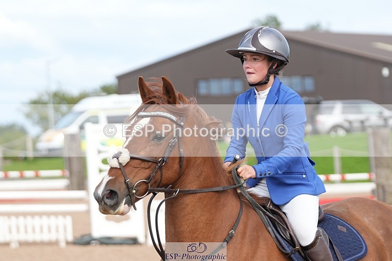 250921-101651-02149 - Cls 4 Pony British Novice and 80cm