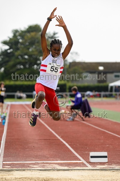 Age25SUN-919925 - Track Male