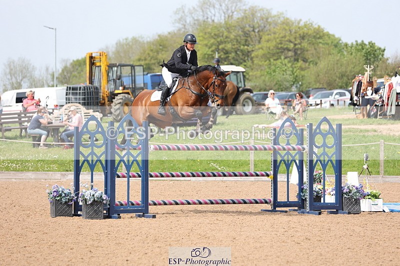 240511A-151713-14612 - Cls 36 National 1.30m Open