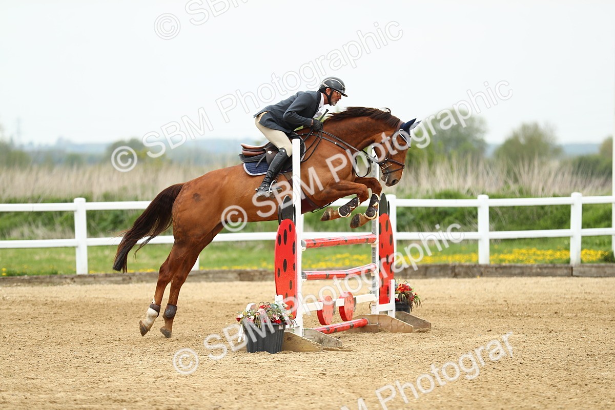 SBM_000653 - Class 3 - Senior Discovery 1m